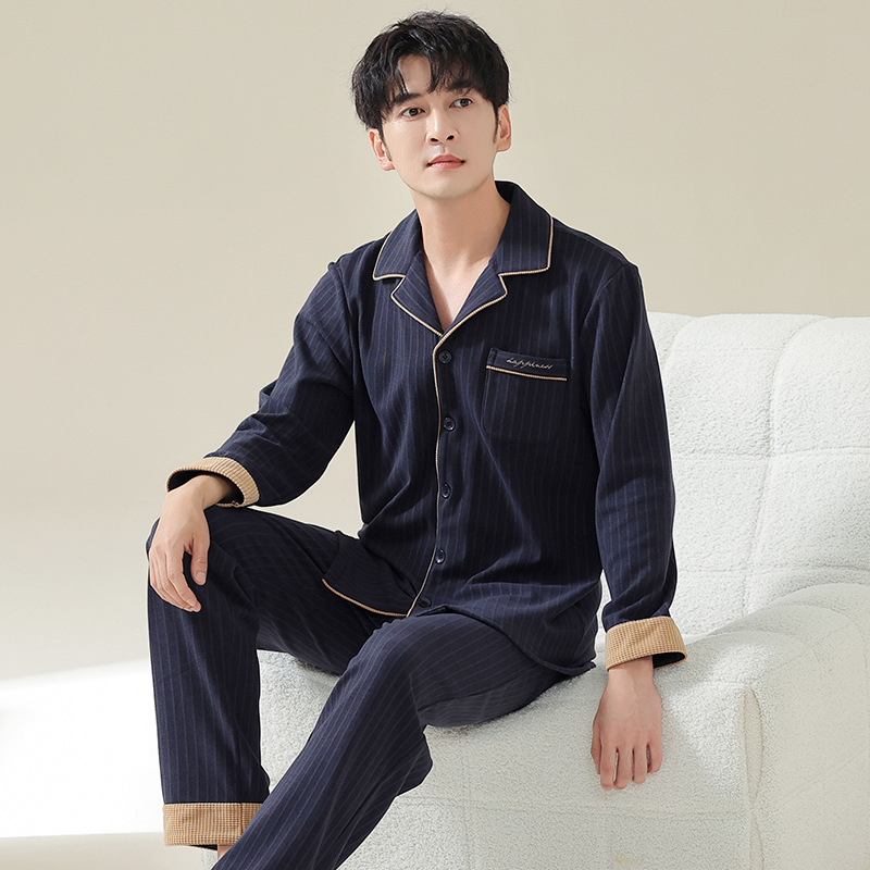 Férfi melegítő velúr pizsama készlet — Derong velúr anyag, reveres gallér, hosszú ujjú, 201–250 g/m²