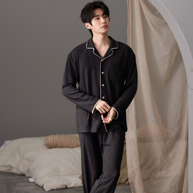 Vékony velúr pizsama készlet, kardigán-stílus, közepes súly 181–200 g/m²