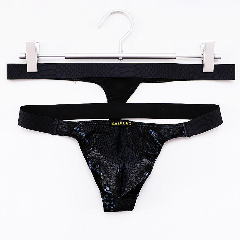 Ανδρικά εσώρουχα από πολυεστέρα με σχέδιο φιδιού, χαμηλή μέση, μεμονωμένο thong με μεγάλο θύλακα (90–95% πολυεστέρας)