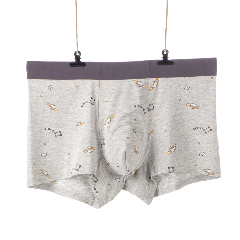 Férfi modal boxer, középmagas derék, légáteresztő, nyomtatott mintákkal, 90–95% modal anyag