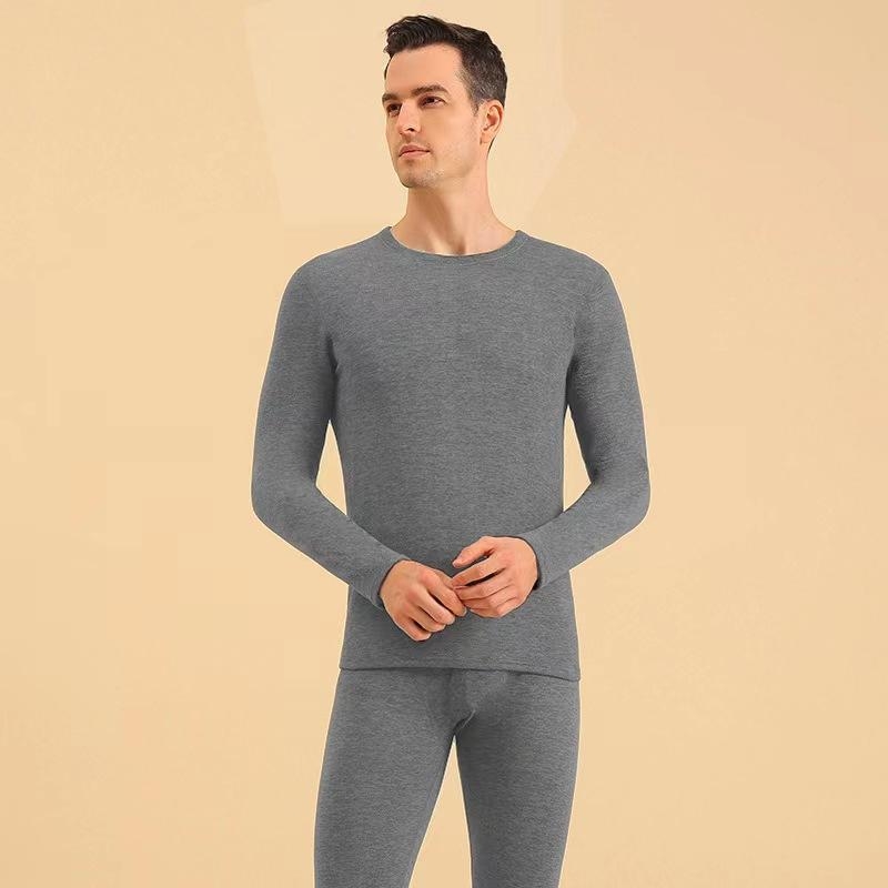 Termikus alsónemű készlet gyapjú 80% alapanyaggal és Mulberry selyem bélés 80%-kal, kapucnis felső, kerek nyakú, varrat nélküli, 300 g/m²