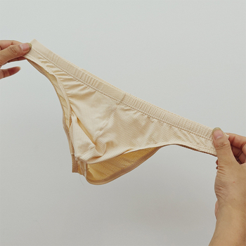 Muške gaćice s niskim strukom i U-konveksnim dizajnom, Ice Silk, prozračne, brzo se suše, glavni materijal 80–90% najlona