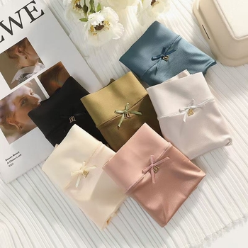 Ženske gaćice od pamuka s pamukom u preponskom dijelu, srednji pojas, zatezanje trbuha