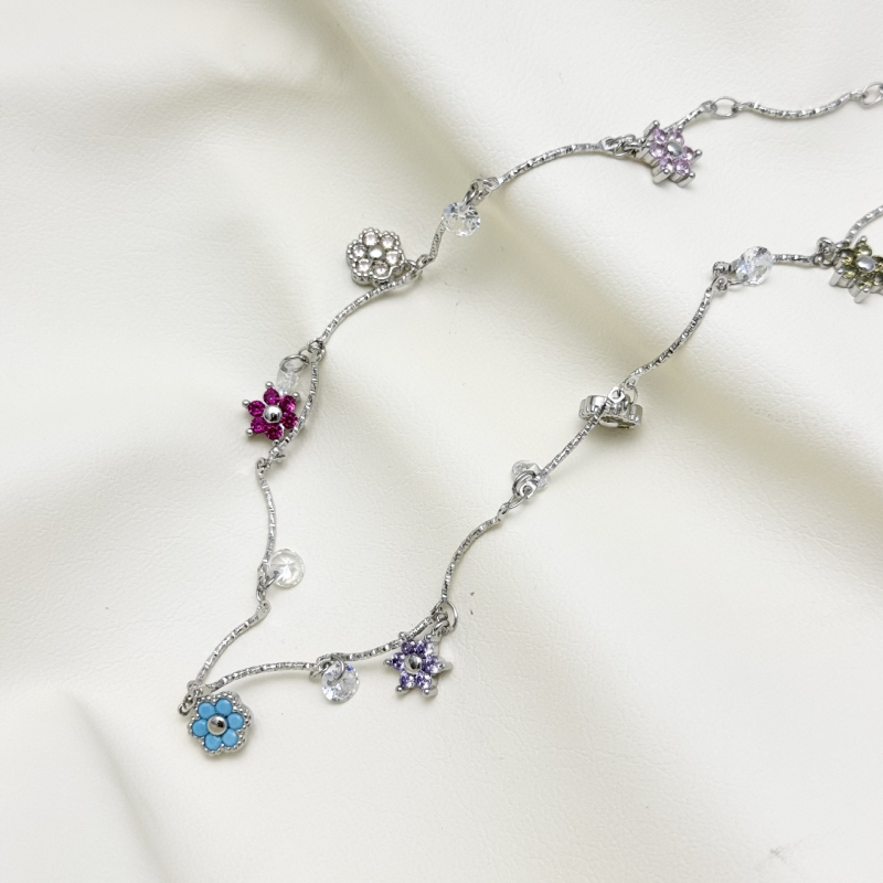 Lančić od legure: cvjetni i geometrijski privjesak, elektroplatiniranje, lanac ključne kosti, Qingzhi