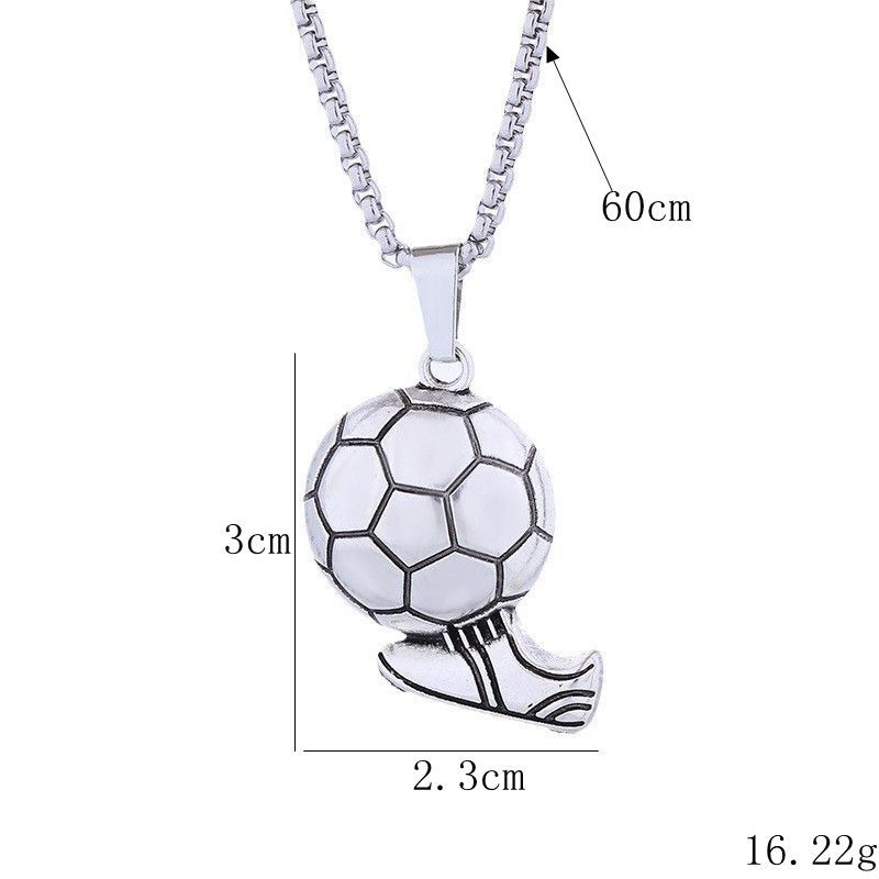 Geometrijska ogrlica s futbalskim privjeskom, urbani street hip-hop stil, unisex (Materijal: titan čelik; Obrada: elektroplatiranje; Materijal privjeska: legura; Lanac: keel lanac; Težina: 16,22 g)