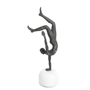Metalna figurica gimnastičarke, minimalistički moderni dekor za dom i ured