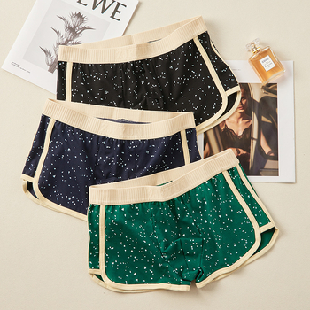 Férfi boxerek, virágos mintázat, pamut 90-95%, légáteresztő, középmagas derekú