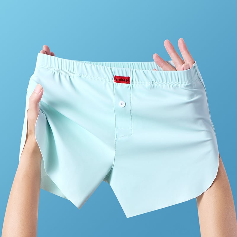 Boxeri pentru bărbați, din nailon (70–80%), căptușeală de viscoză în zona cracului (80–90%), talie medie, țesătură tricotată, respirabile