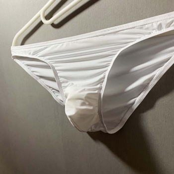 Férfi Ice Silk alsónemű, alacsony derékvonal, lélegző kötött anyag, 70-80% Nylon