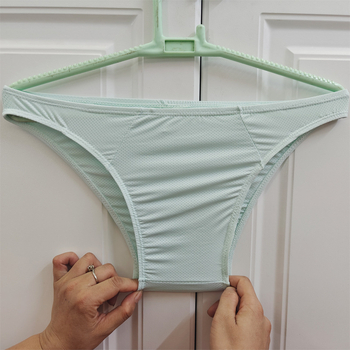 Boxeri bărbați Ice Silk talie joasă, uscare rapidă și respirabile, Nylon 80-90%