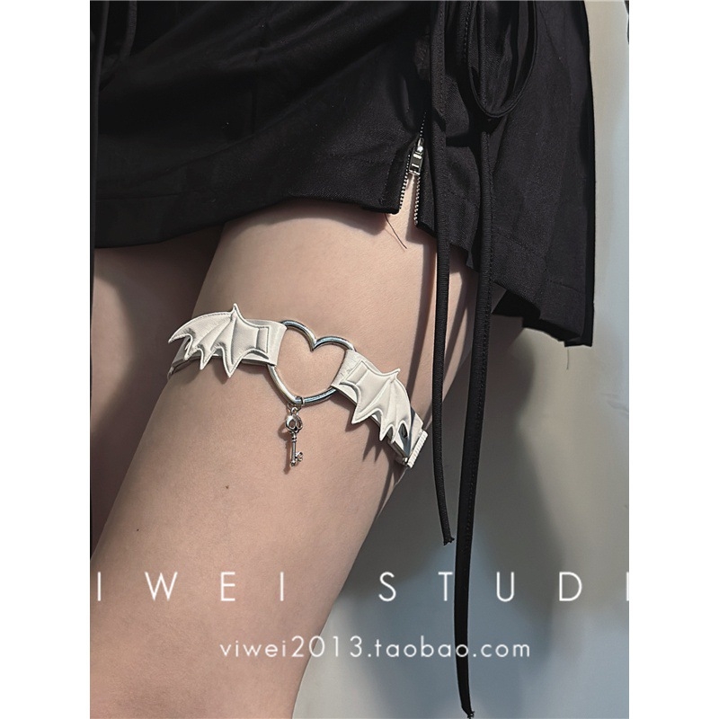 Inel de gleznă cu aripi, stil punk goth, motiv inimă; accesorii pentru coapsă cu curea; Brand: Other; Categorie: Spot goods; An/Sezon: Other