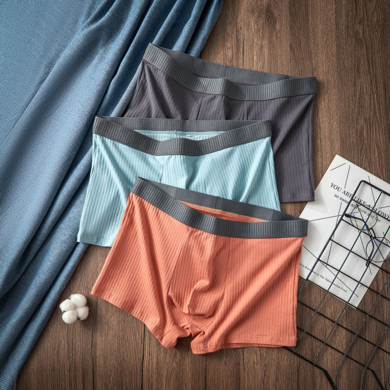 Férfi pamut alsónemű, lélegző és antibakteriális, középmagas derékvonal, kötött anyag
