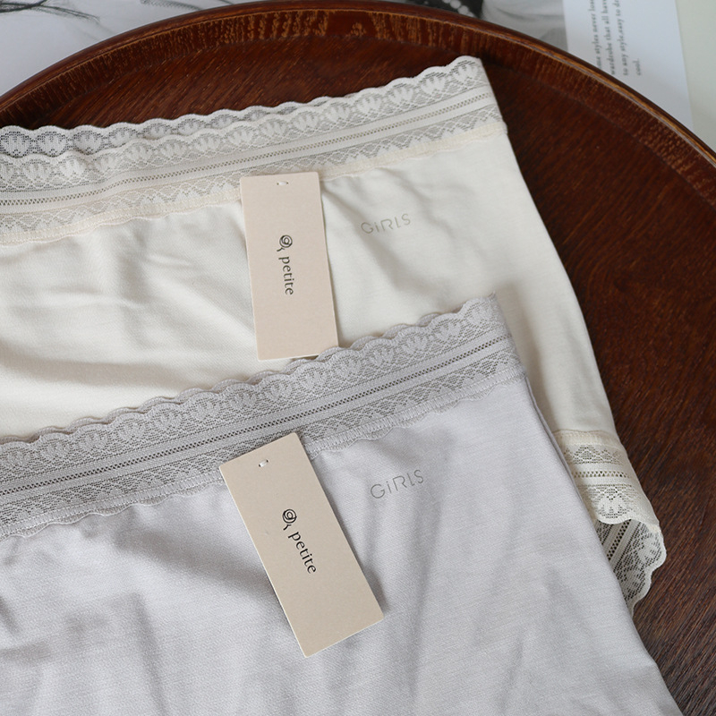Plus-size ženske gaćice od modalnog elastana, s srednjim pojasom, prozračne, A002