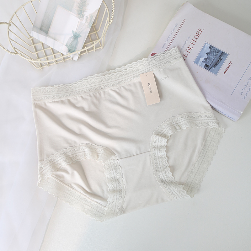 Plus-size ženske gaćice od modalnog elastana, s srednjim pojasom, prozračne, A002