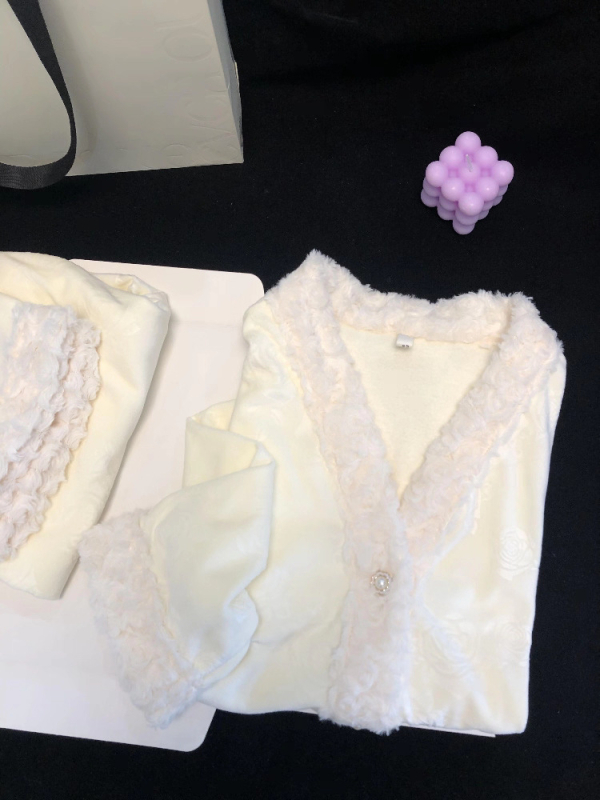 Ženski komplet pidžama Island Velvet, s fleece podstavom, 251–300 g/m2, okrugli ovratnik, dugi rukavi