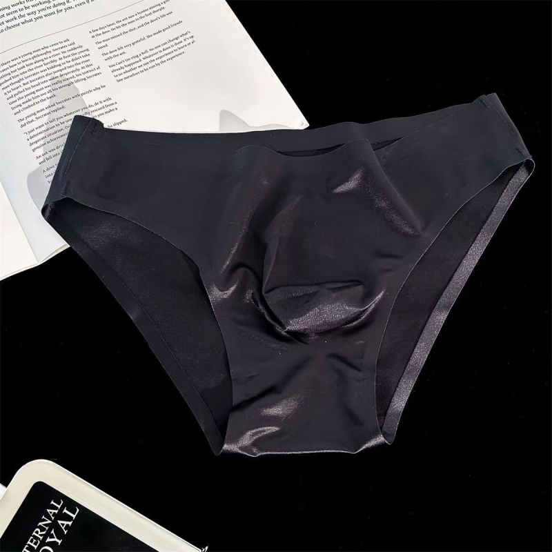 Muške bešavne gaćice s 3D konturama, biserno sjajna Ice Silk tkanina, ultra-tanki prozračni materijal