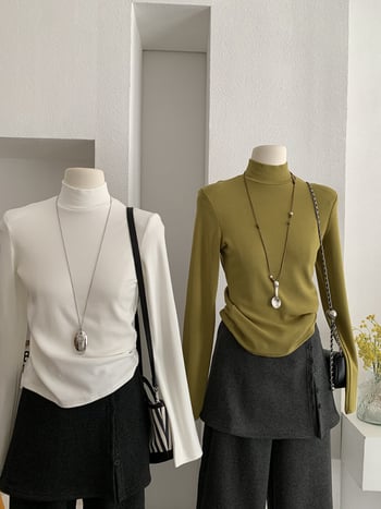 Siaura silueto palaidinė su maža kaklo apykakle, ilgomis rankovėmis, vienos spalvos, kašmyras ir viskozė