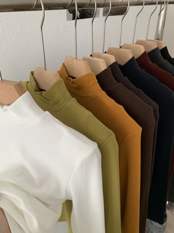 Siaura silueto palaidinė su maža kaklo apykakle, ilgomis rankovėmis, vienos spalvos, kašmyras ir viskozė