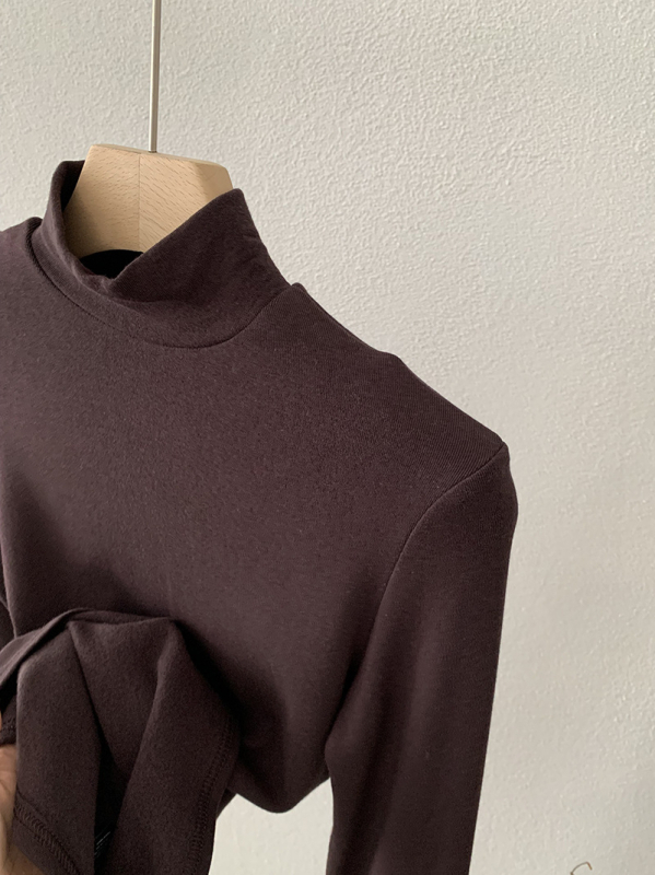 Siaura silueto palaidinė su maža kaklo apykakle, ilgomis rankovėmis, vienos spalvos, kašmyras ir viskozė