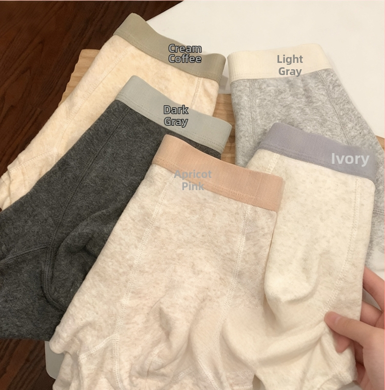 Meeste puuvillased bokserid, hingavad ja antibakteriaalsed; keskmise kõrgusega vöö; sisetald 100% puuvill; põhiaine 95–100% puuvill