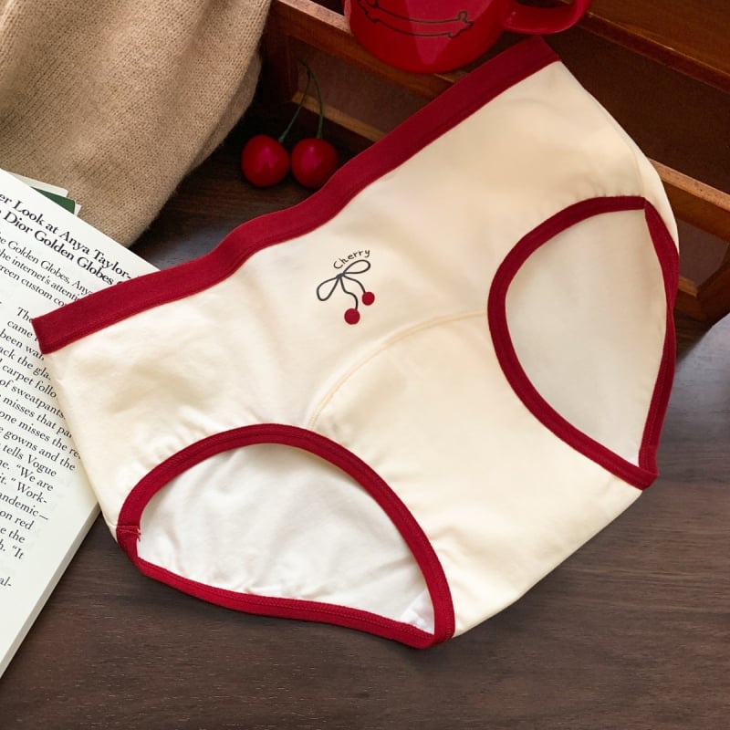 Női antibakteriális pamut alsó, középmagasságú derekú, hosszított ágyék, U-alakú fazon, gradiens mintázat