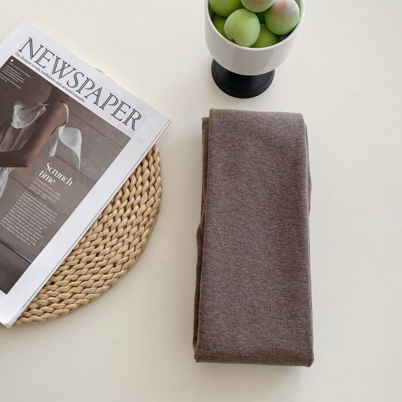 Sieviešu zeķubikses ar augstu jostu, kokvilnas maisījums, vidējais biezums, augsta elastība, slaids siluets