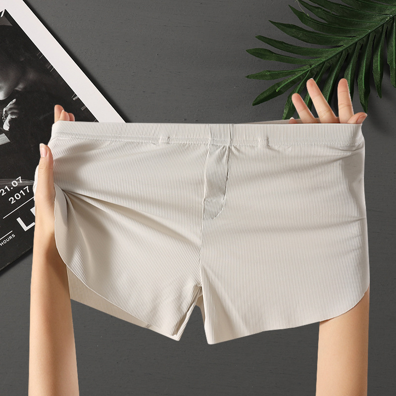 Muške bokserice u japanskom stilu s ribom Ice Silk, pletene, srednji dio struka; glavni materijal: najlon 90–95%, podstava prepona od Spandexa