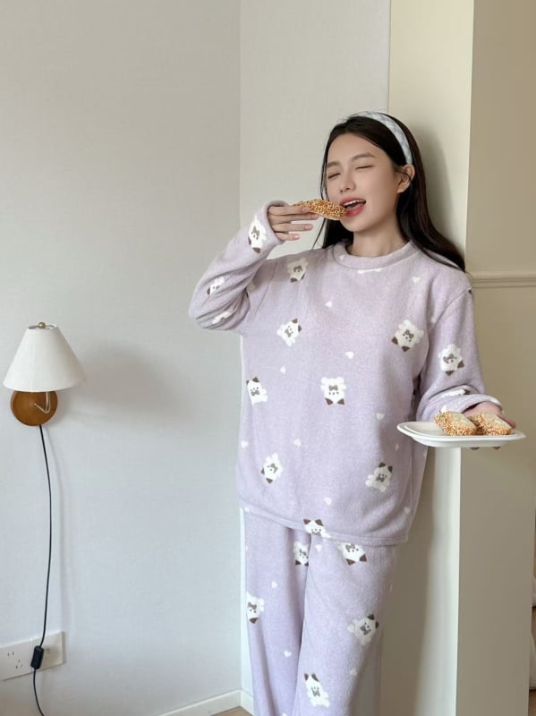 Ženski kućni komplet pidžama, okrugli izrez, dugi rukavi, poliester, 251-300 g/m², 90-95% poliester, jesen-zima