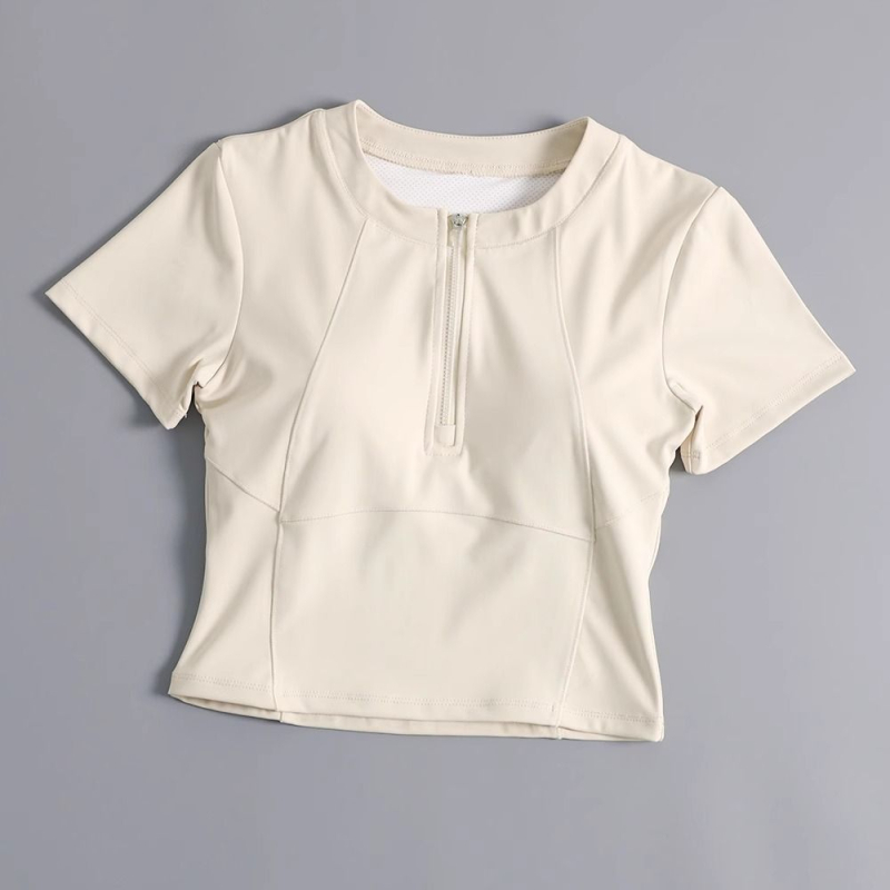 Moteriška vasaros joga viršūnė – įprastais pečiais, dryžuotas raštas, lininė medžiaga, plokščias audinys, fitnesui