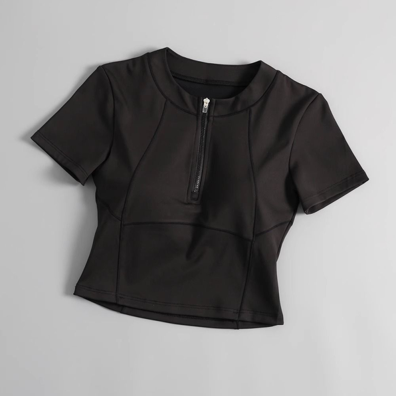 Moteriška vasaros joga viršūnė – įprastais pečiais, dryžuotas raštas, lininė medžiaga, plokščias audinys, fitnesui