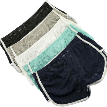 Διάτρητα σορτς με μήκος 3/4, διαπνέοντα, με πάνελ από δίχτυ, εξωτερικό νάιλον με 90–95% μίγμα βαμβακιού, επένδυση περιοχής διαφράγματος από βαμβάκι