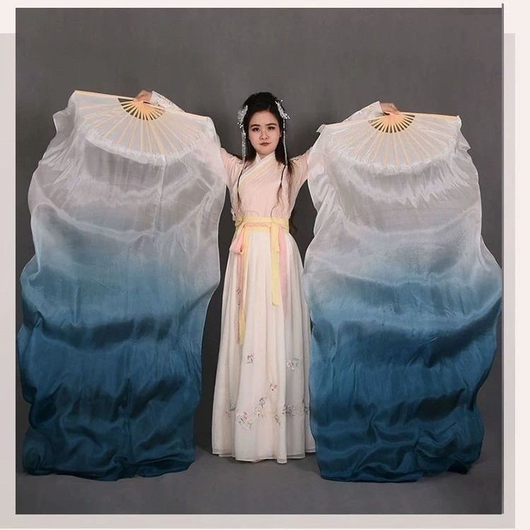 Hosszú selyem táncfán klasszikus tánchoz, tinta stílusú dizájnnal (Márka: Other; Célcsoport: felnőttek; Megjelenés: 2024 tavasz)