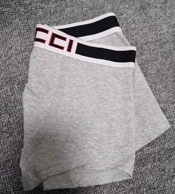 Muške prozračne pamuk bokserice sa srednjim strukom, elastični pojas, jednofarbne, glavni materijal 95% pamuk, podstava 90–95% pamuk