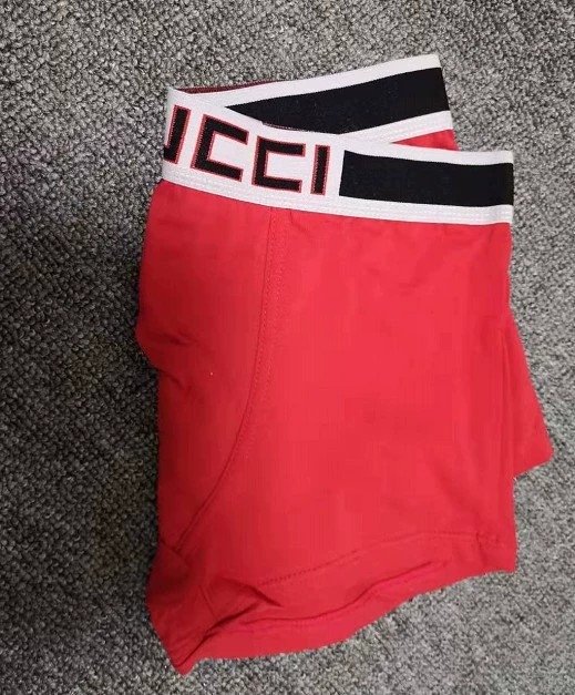 Muške prozračne pamuk bokserice sa srednjim strukom, elastični pojas, jednofarbne, glavni materijal 95% pamuk, podstava 90–95% pamuk