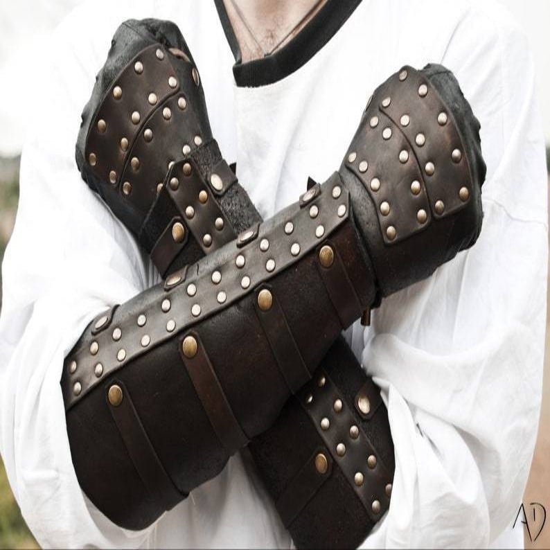 Srednjovjekovni viteški narukvica s nitima za cosplay - odrasli, proljeće 2025
