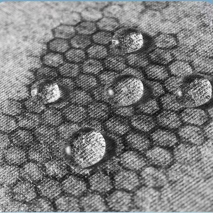 Meeste Ice Silk võrgustikuga bokserid, hingavad ja antibakteriaalsed; peamine materjal: 95–100% polüester, kuse allääre vooder: regenereeritud tselluloosi kiud 95–100%