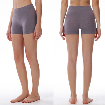 Безшевни боксерки за йога за жени — дишащи, бързосъхнещи, повдигащи ханша, стягащи корема, нейлонова материя