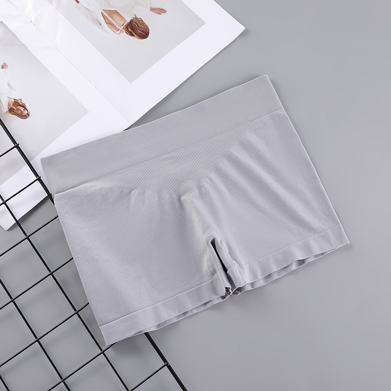 Безшевни боксерки за йога за жени — дишащи, бързосъхнещи, повдигащи ханша, стягащи корема, нейлонова материя