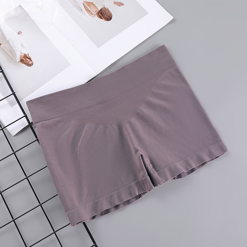 Безшевни боксерки за йога за жени — дишащи, бързосъхнещи, повдигащи ханша, стягащи корема, нейлонова материя