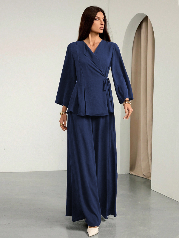 Costum femei din două piese cu pantaloni — Top cardigan cu decolteu în V și șnur în talie, mâneci ¾, material poliester-spandex