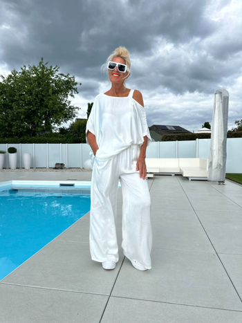 Set casual de damă din două piese: bluză cu guler neregulat și pantaloni, poliester-elastan, fără călcare, toamnă 2025