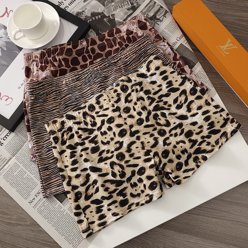 Muške pamučne šorceve s leopard uzorkom za kućnu upotrebu, tri četvrtine dužine, prozračne, za ljeto