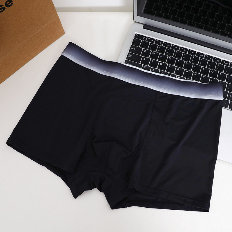 Muške boxerice Ice Silk s najlonom, lagane, prozračne, srednji pojas, podstava prepona od viskoze 30–50%