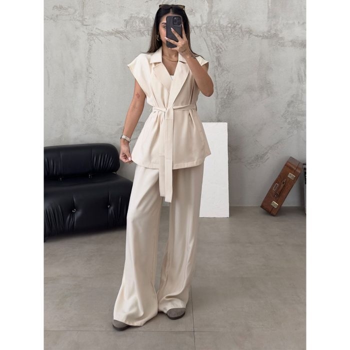 Set two-piece pentru femei: costum pantaloni casual minimalist, top fără mâneci și pantaloni largi, poliester, uni, primavara 2025