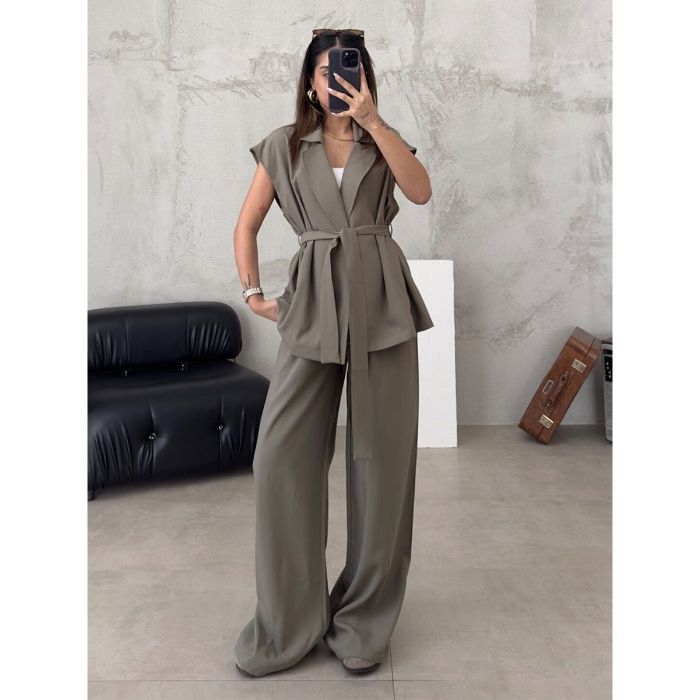 Set two-piece pentru femei: costum pantaloni casual minimalist, top fără mâneci și pantaloni largi, poliester, uni, primavara 2025