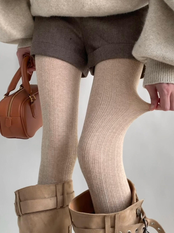 Pamukaste pantyhose srednje gustoće, jednofarbni uzorak, oblikuju tijelo, protiv klizanja, protiv trenja