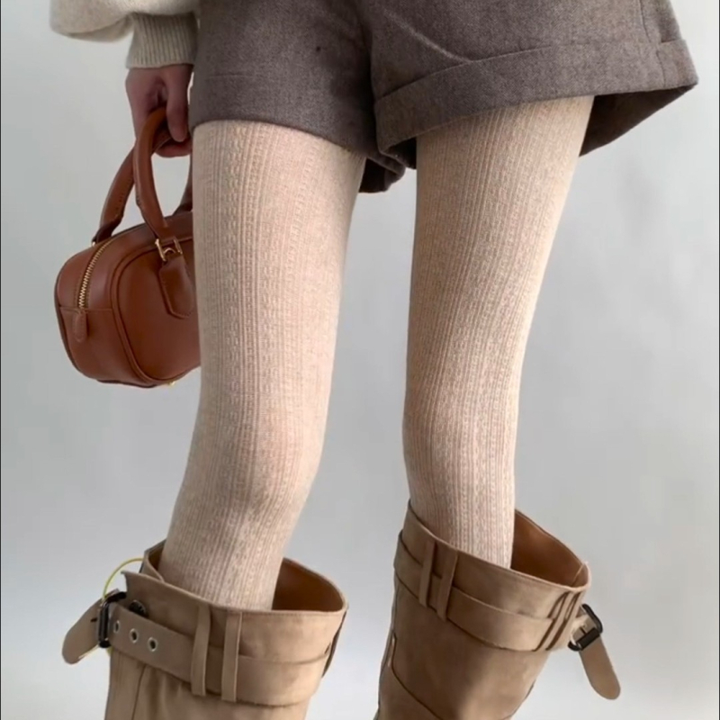 Pamukaste pantyhose srednje gustoće, jednofarbni uzorak, oblikuju tijelo, protiv klizanja, protiv trenja