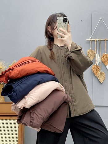 Ingjakab gombos lezárású, tömött, pamut, középmagas hosszú, 65–80 cm, ősz 2025