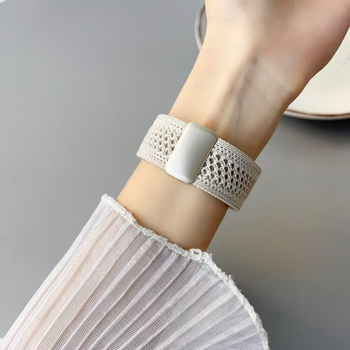 Nylonový pletený remienok pre Apple Watch s magnetickým sponou, športový štýl, kompatibilné s Apple Watch, prispôsobiteľné rozmery rozhrania