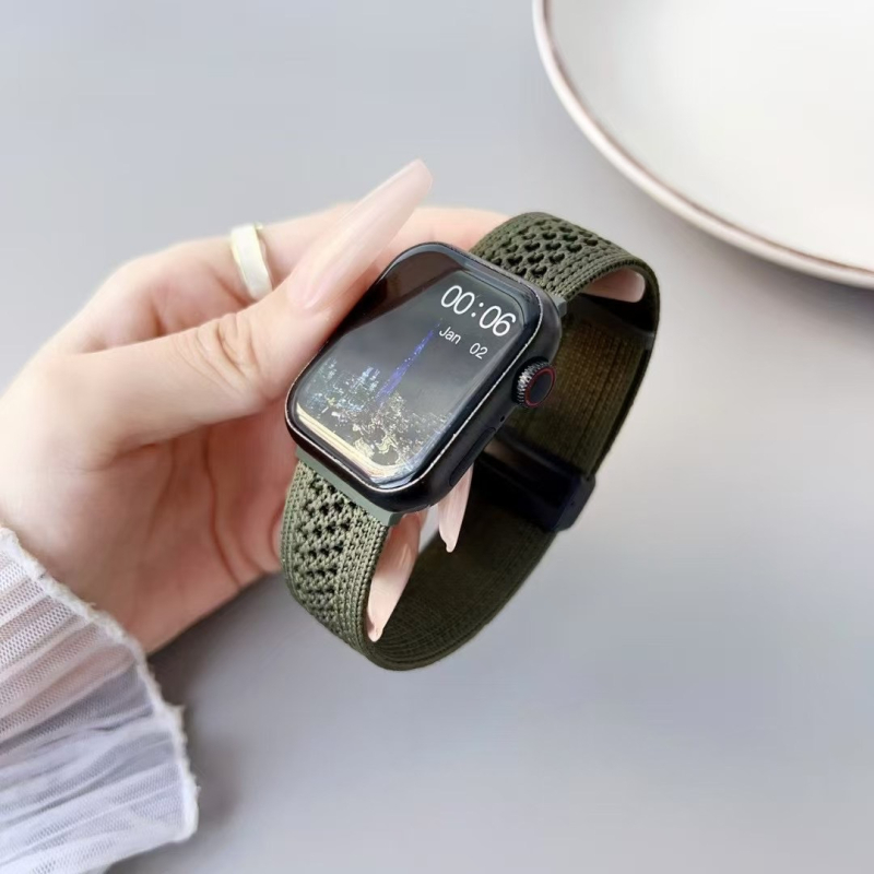 Nylonový pletený remienok pre Apple Watch s magnetickým sponou, športový štýl, kompatibilné s Apple Watch, prispôsobiteľné rozmery rozhrania
